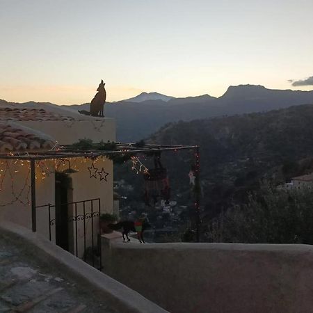 Hotel La Casina Di Venere Savoca Zewnętrze zdjęcie